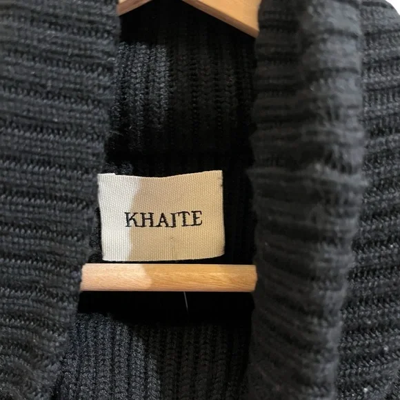 Khaite Bret Merino Wool Ribbed Puff Elbow Sleeve Turtleneck Pullover Sweater - Picture 4 of 6